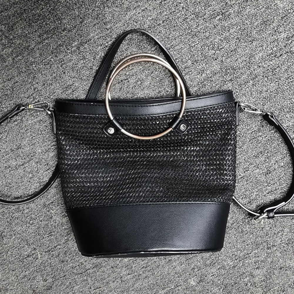 Purse - Picture 2 of 5